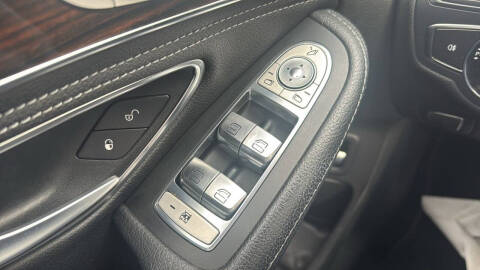 2015 Mercedes-Benz C-Class C 300 4MATIC