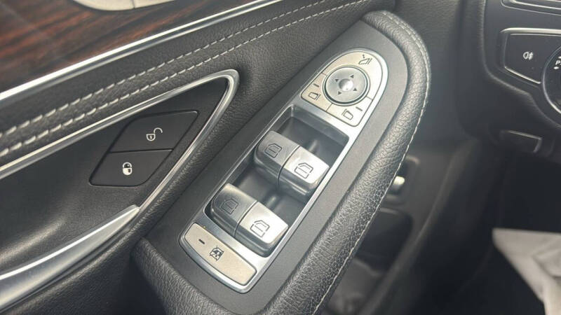 2015 Mercedes-Benz C-Class C 300 4MATIC