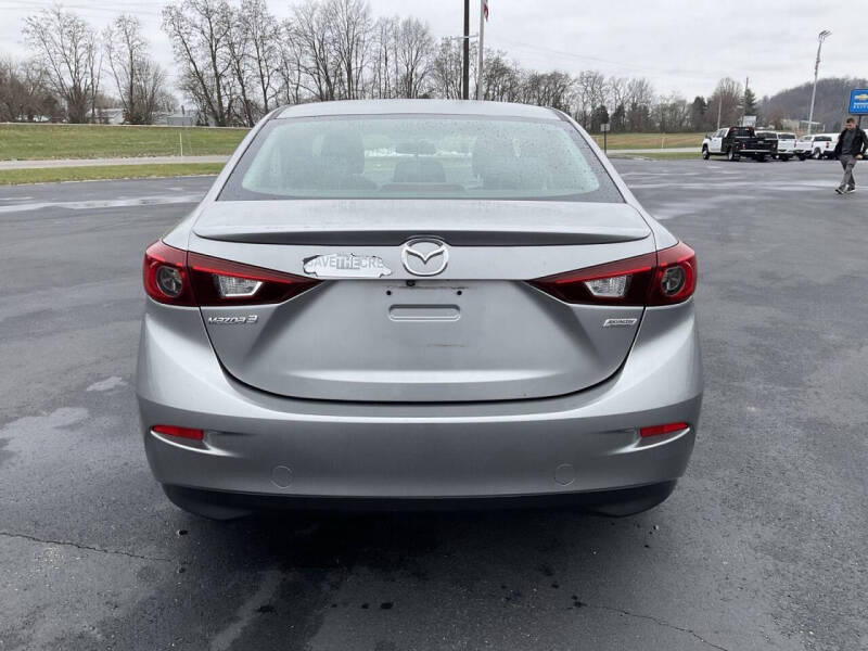 2015 Mazda MAZDA3 i Touring