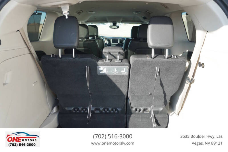 2018 Chrysler Pacifica Touring L