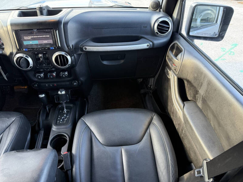 2013 Jeep Wrangler Unlimited Sport