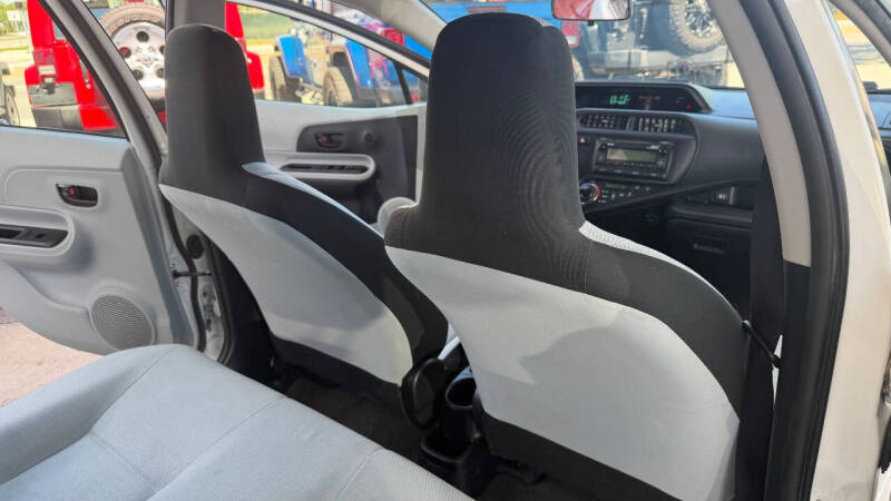 2012 Toyota Prius c Four