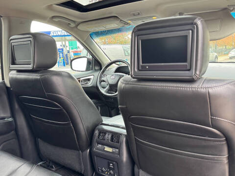 2013 Nissan Pathfinder Platinum