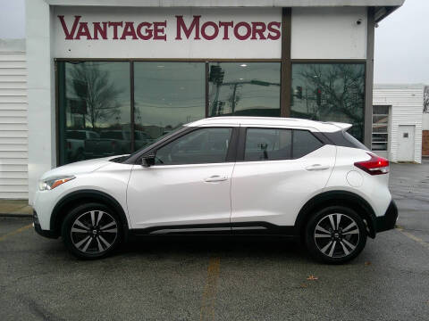 2019 Nissan Kicks SR