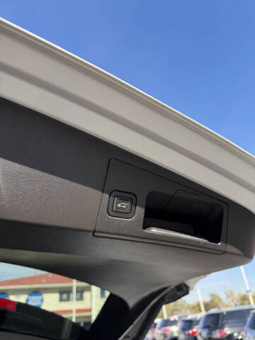 2017 Cadillac XT5 Platinum