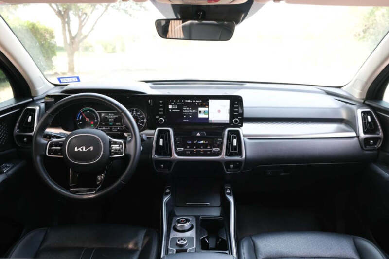 2022 Kia Sorento Hybrid S