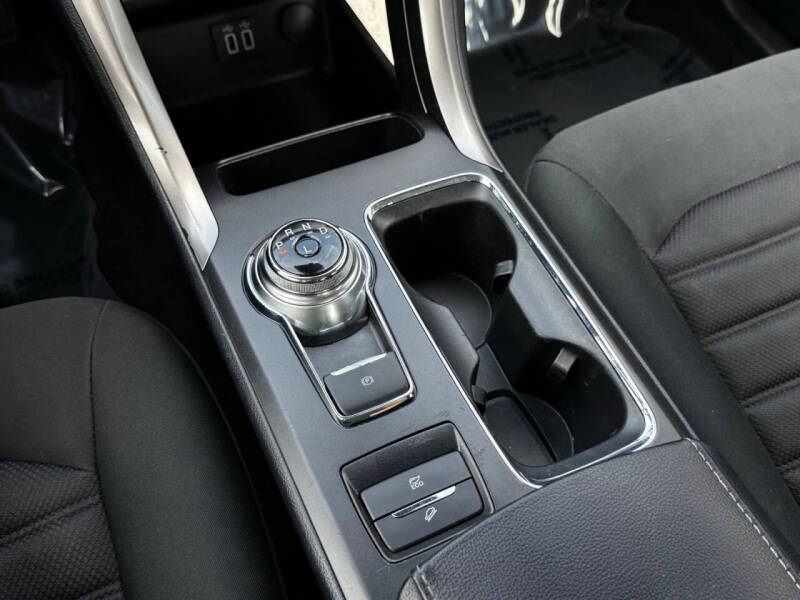 2019 Ford Fusion Hybrid SE