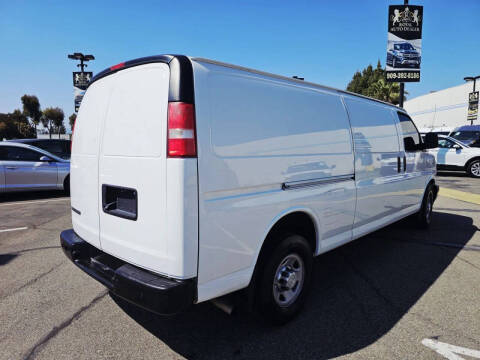 2017 Chevrolet Express 3500