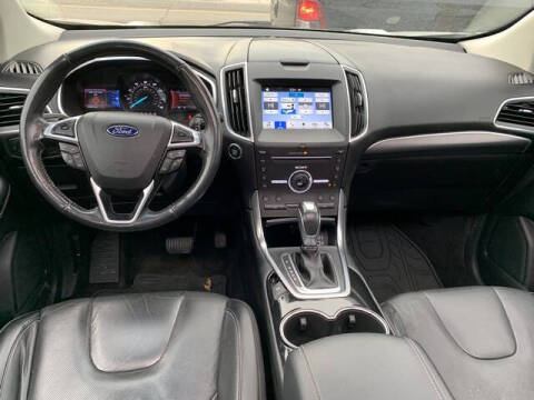 2016 Ford Edge Titanium