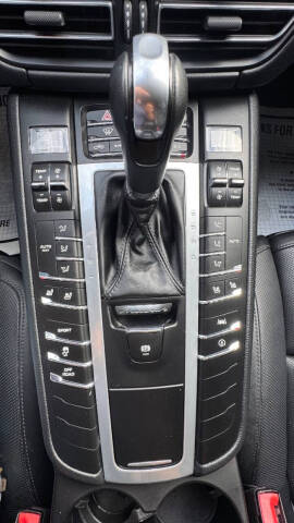 2020 Porsche Macan