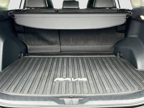 2025 Toyota RAV4 Hybrid XLE Premium