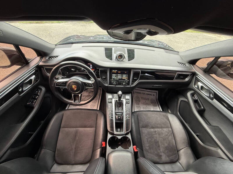 2015 Porsche Macan S