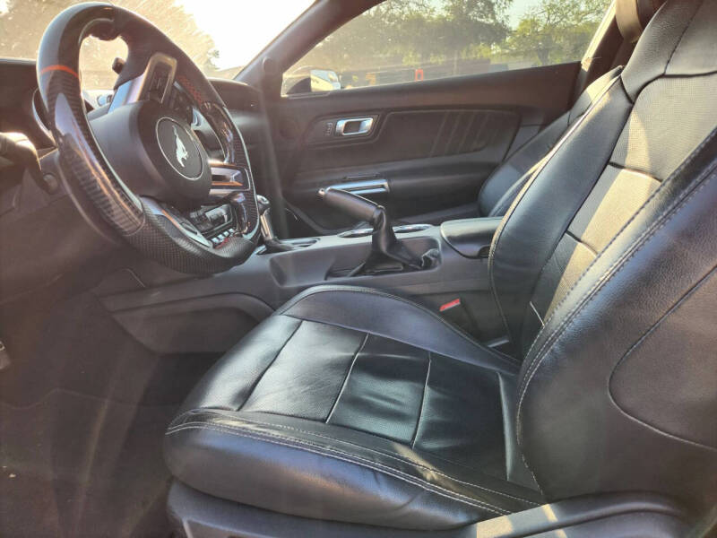 2019 Ford Mustang