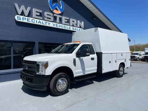 2018 Ford F-350 Super Duty for sale at Western Specialty Vehicle Sales in Braidwood IL