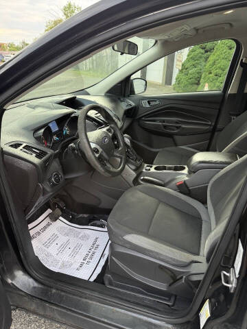 2014 Ford Escape S