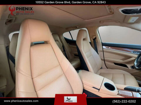 2015 Porsche Panamera