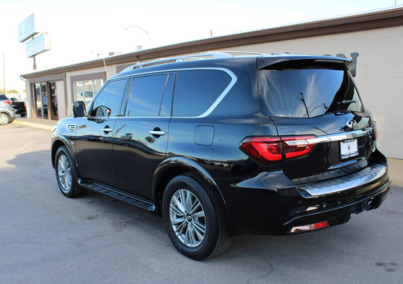 2019 Infiniti QX80 Luxe