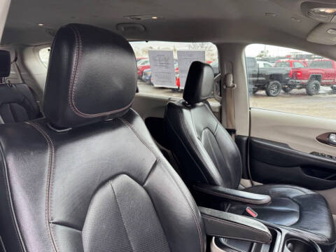 2018 Chrysler Pacifica Touring L