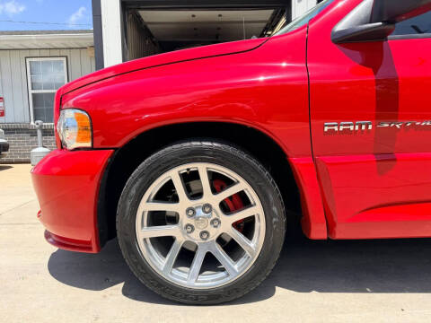 2004 Dodge Ram 1500 SRT-10