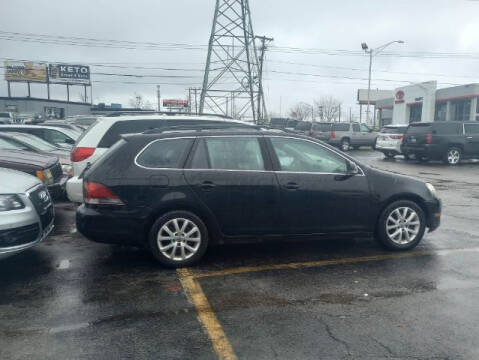 2010 Volkswagen Jetta for sale at Tri City Auto Mart in Lexington KY