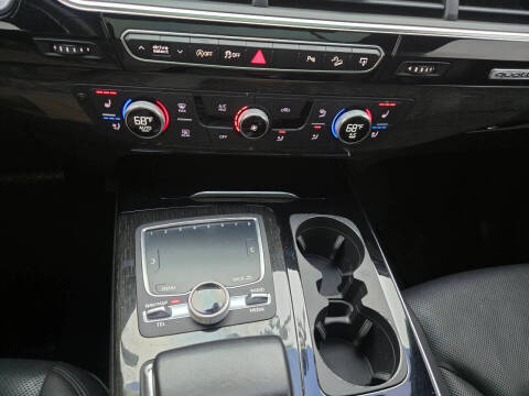 2017 Audi Q7 3.0T quattro Premium Plus