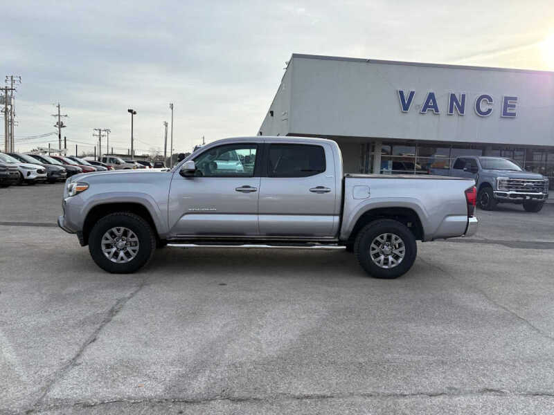 2018 Toyota Tacoma SR5 V6