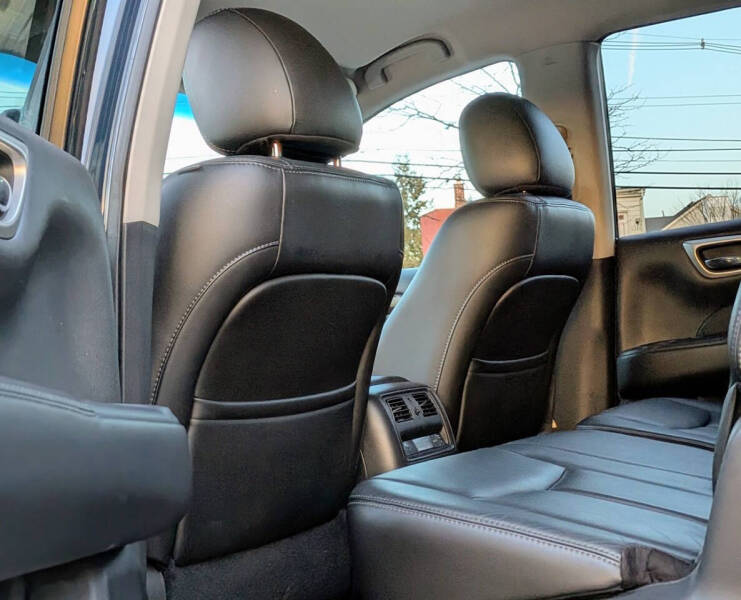 2014 Nissan Pathfinder SL