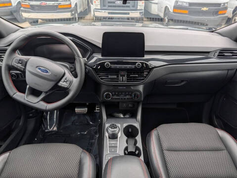 2023 Ford Escape Hybrid ST-Line Select