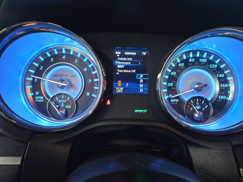 2012 Chrysler 300 SRT8