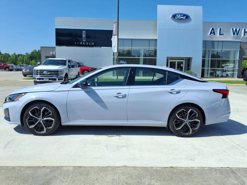 2024 Nissan Altima 2.5 SR