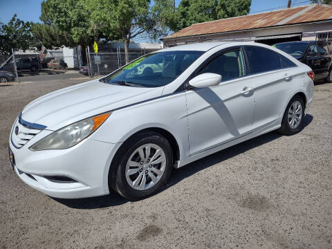 2011 Hyundai Sonata for sale at Larry's Auto Sales Inc. in Fresno CA