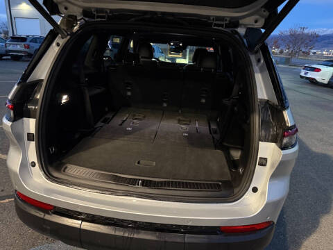 2024 Jeep Grand Cherokee L Altitude