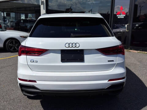 2023 Audi Q3 quattro S line Premium 45 TFSI