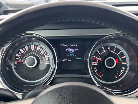 2013 Ford Mustang V6 Premium