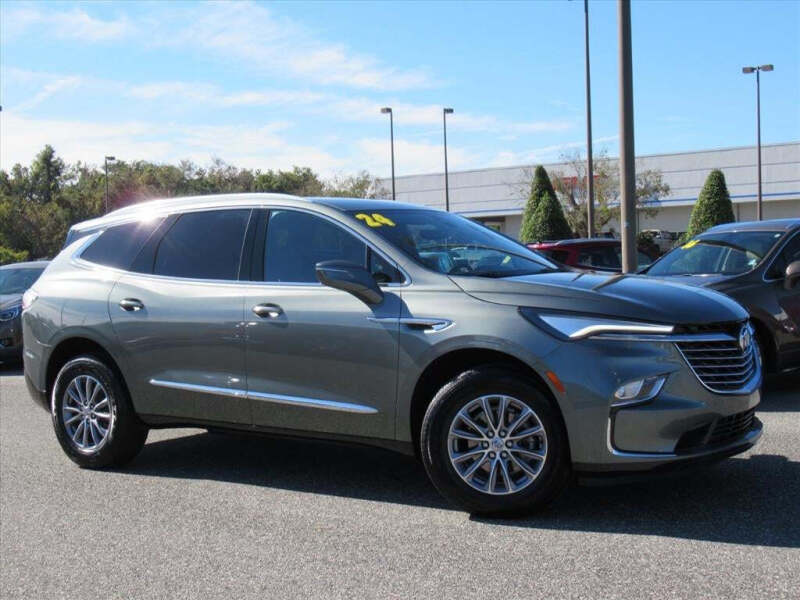 2024 Buick Enclave Essence