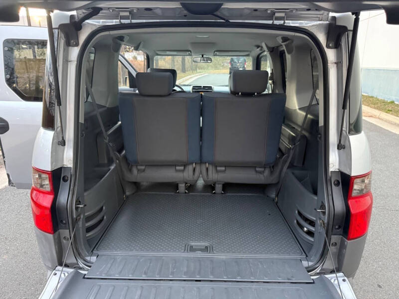 2005 Honda Element LX