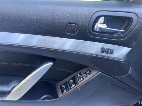 2014 Infiniti Q60 Convertible