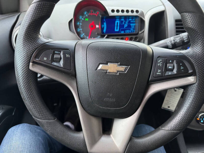 2013 Chevrolet Sonic LT Auto