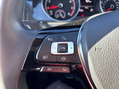 2020 Volkswagen Golf TSI