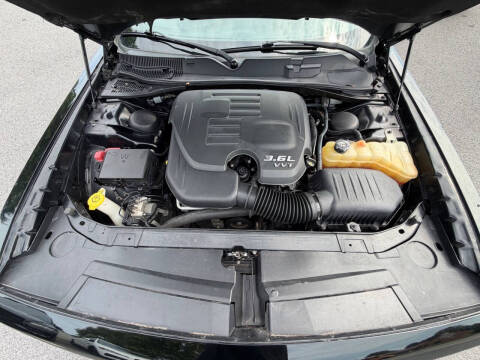 2015 Dodge Challenger SXT