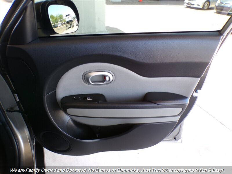 2017 Kia Soul +
