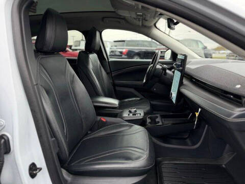 2022 Ford Mustang Mach-E Premium