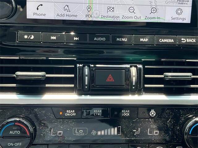 2025 Nissan Pathfinder Platinum