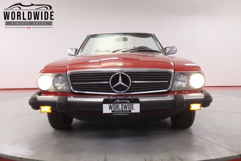 1976 Mercedes-Benz 450-Class