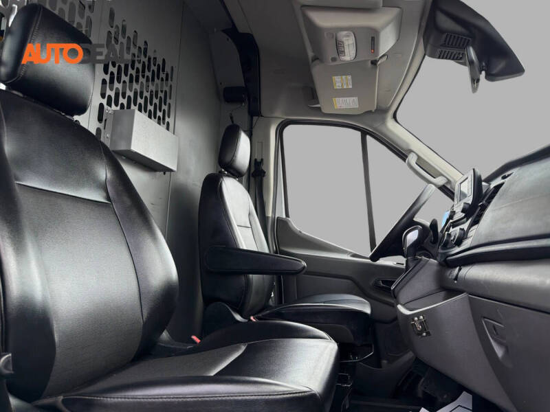 2020 Ford Transit