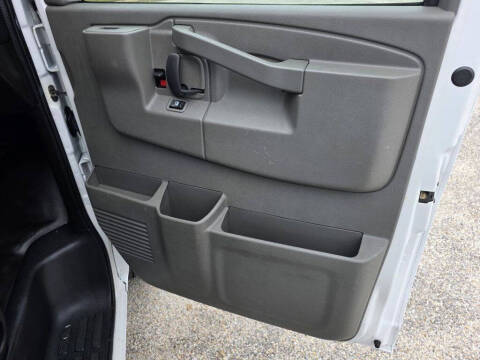 2016 Chevrolet Express 2500