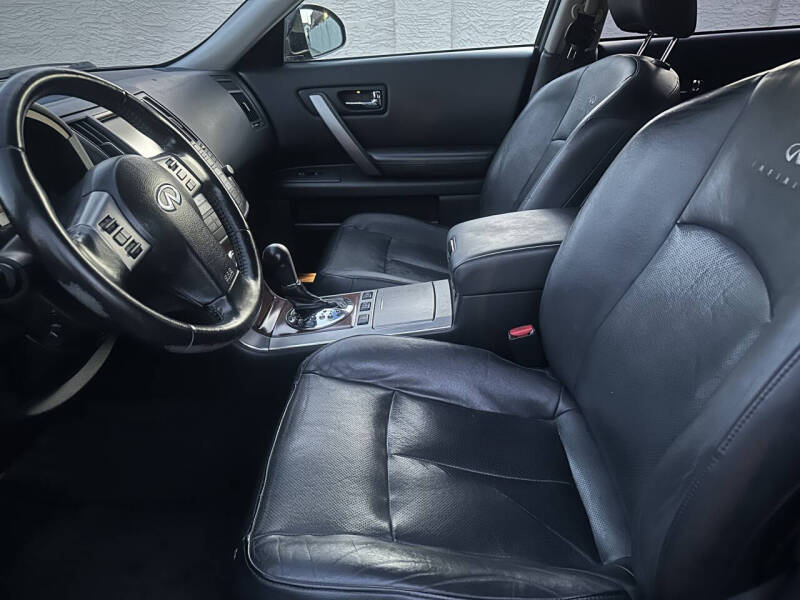 2007 Infiniti FX45