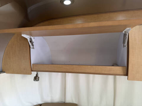 2016 Airstream 25FB