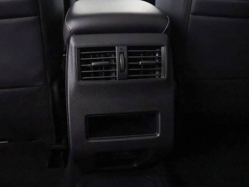 2025 Mitsubishi Outlander PHEV SE