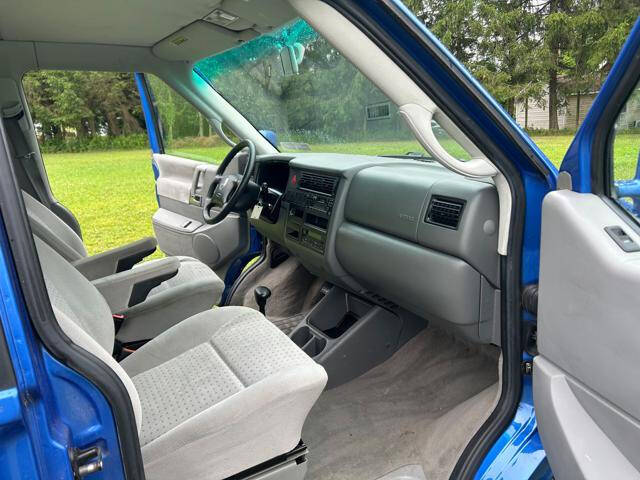 2003 Volkswagen EuroVan GLS